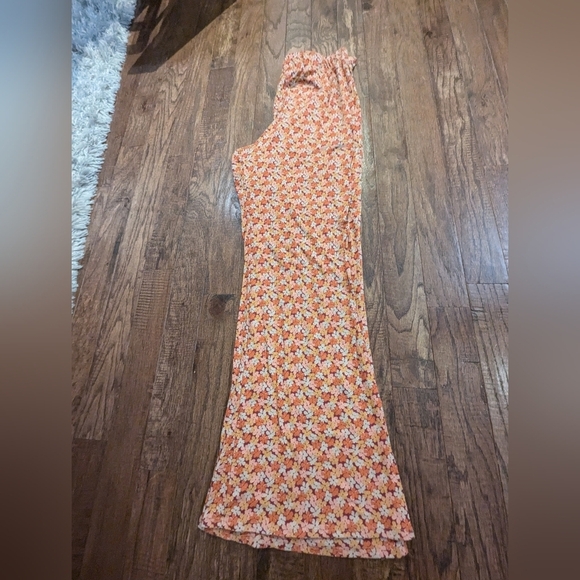 Arula Floral-print ribbed knit pants High waist.Fitted silhouette. Flare Sz 0x - Picture 11 of 14